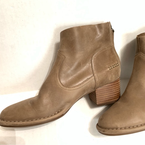 UGG Australia Women's Bandara Ankle Bootie Leather Sz 8 Mysterious Taupe 1095053 - Picture 6 of 11